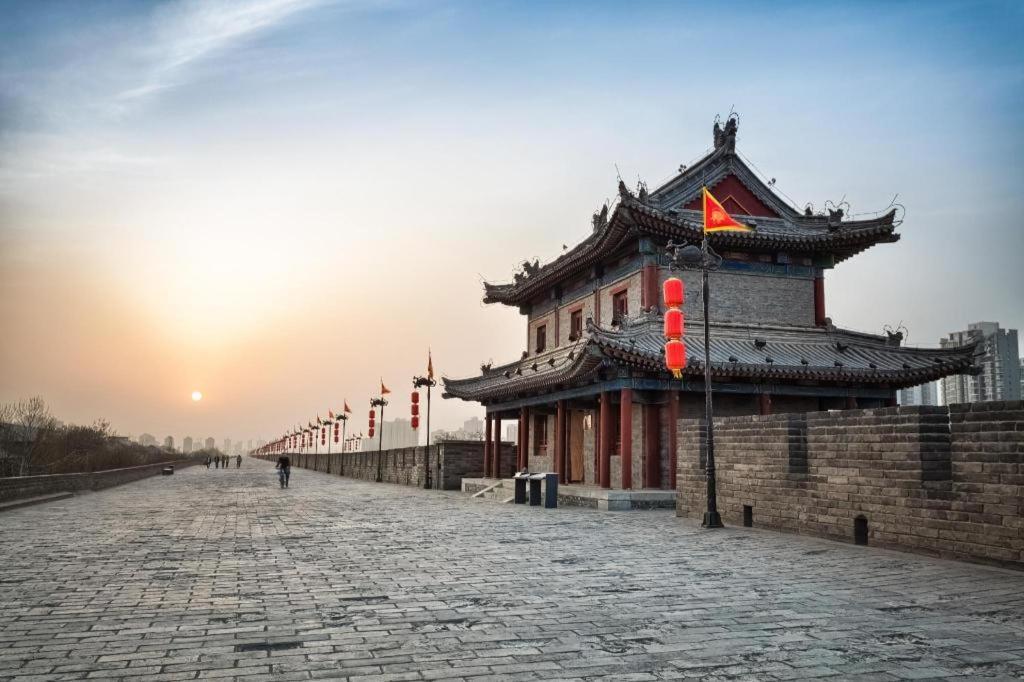 7 Days Inn Xi'An Railway Station Bus Station Exterior photo